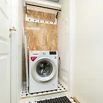 Easyrentals By * Reval