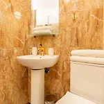 아파트 Easyrentals By *